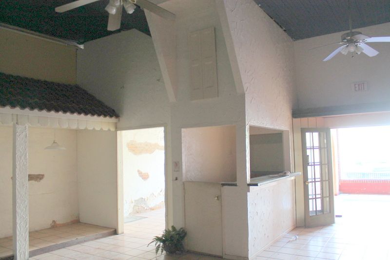 Union Building: 102 N Union St, Mountain Grove, MO 65711